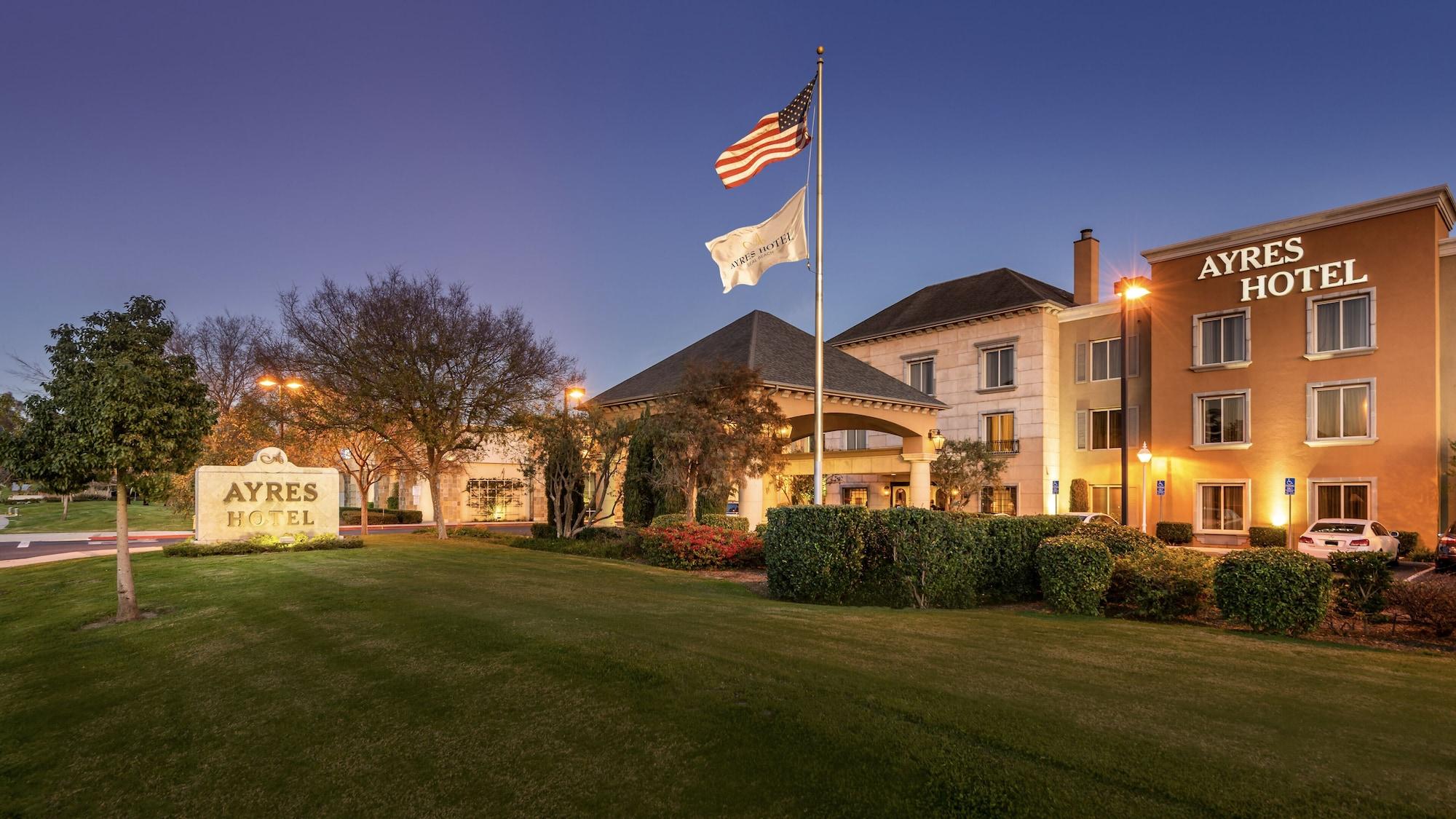 Ayres Hotel Seal Beach - Cypress Exterior photo