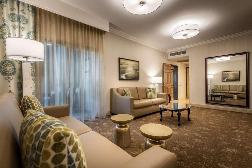 Ayres Hotel Seal Beach - Cypress Room photo