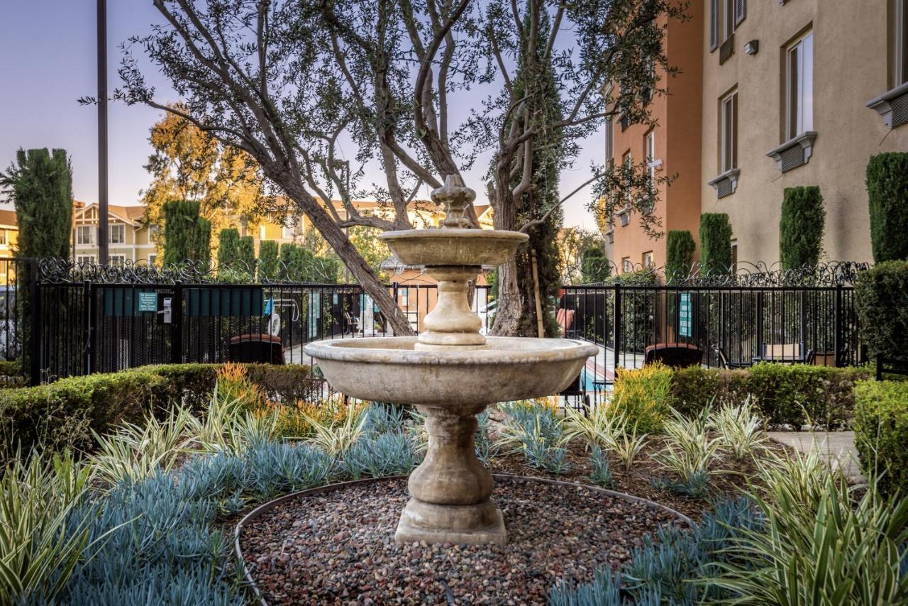 Ayres Hotel Seal Beach - Cypress Exterior photo