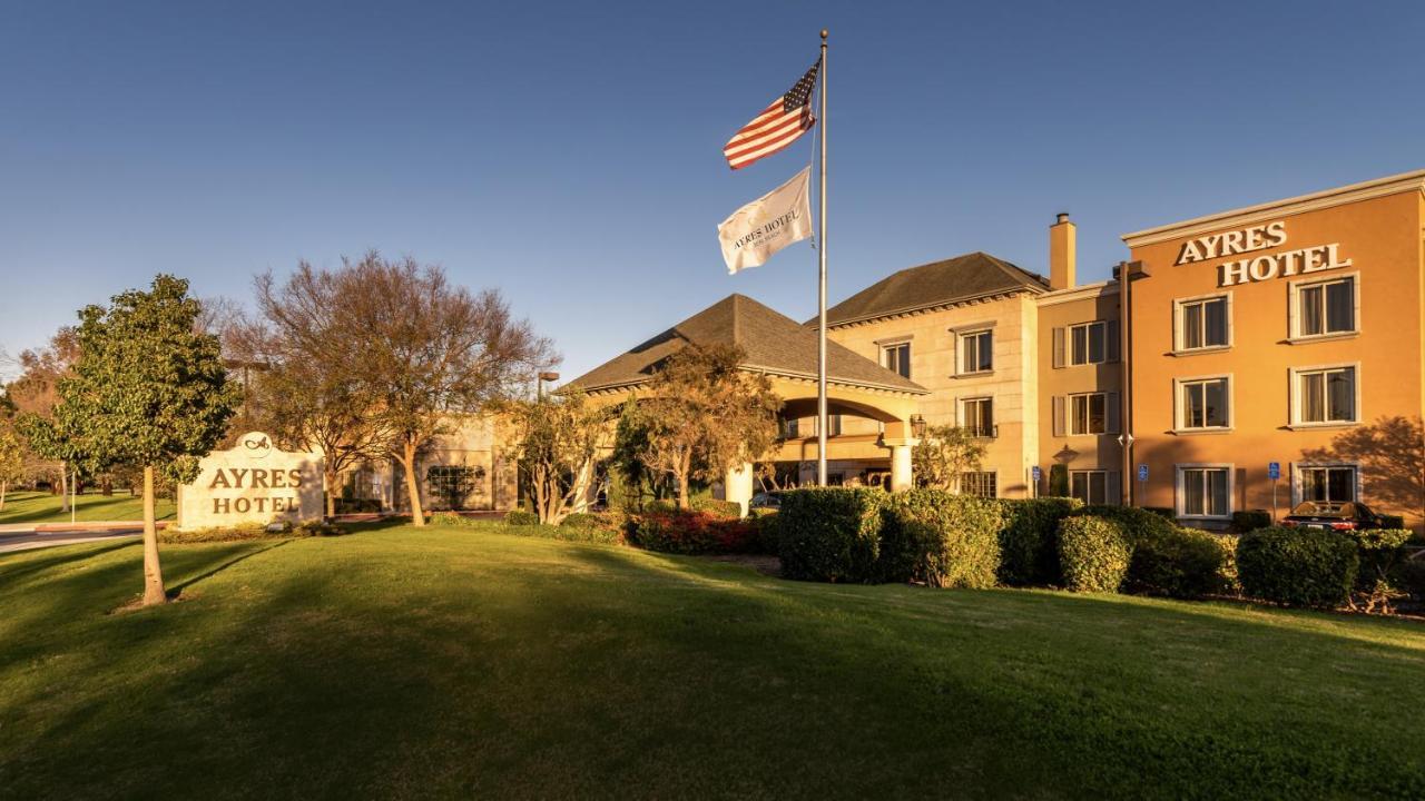 Ayres Hotel Seal Beach - Cypress Exterior photo